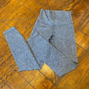Lululemon Size 2 Heathered Grey Leggings